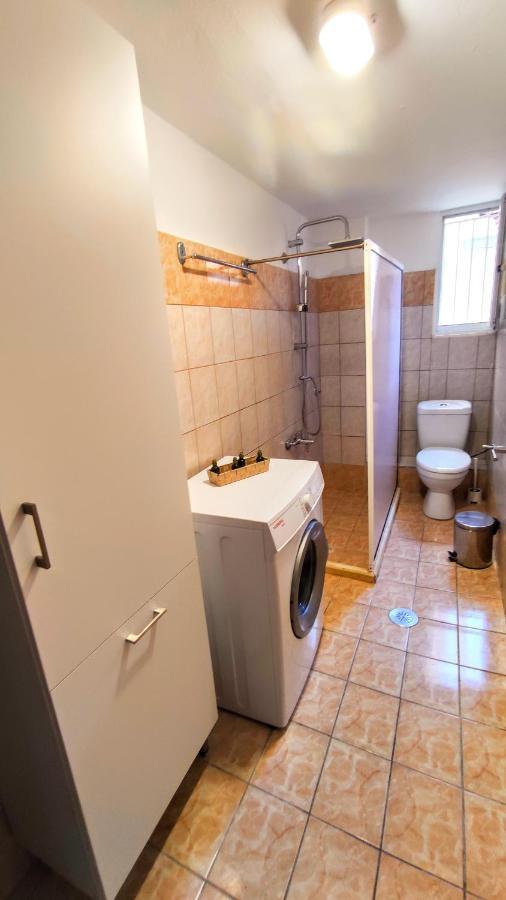 פרבזה Efessos Center Apartment מראה חיצוני תמונה